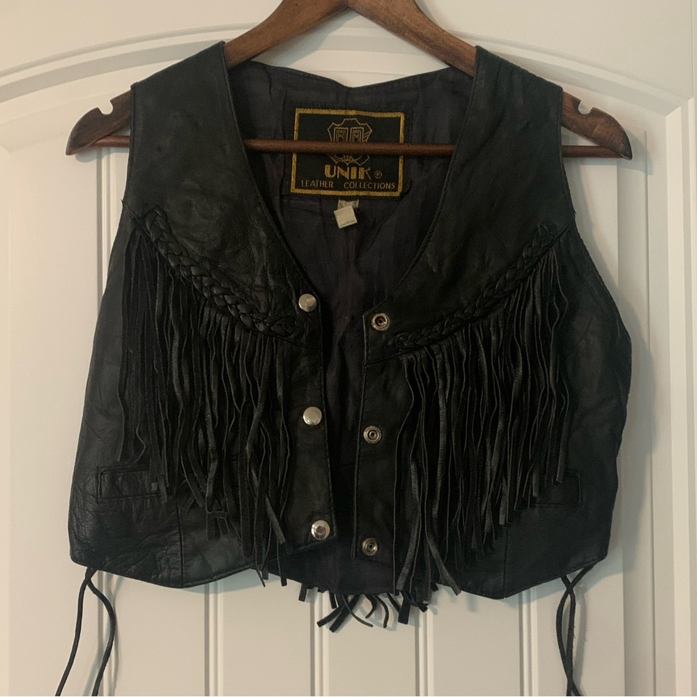 Cool Vintage motorcycle vest 😎
 
Size XS